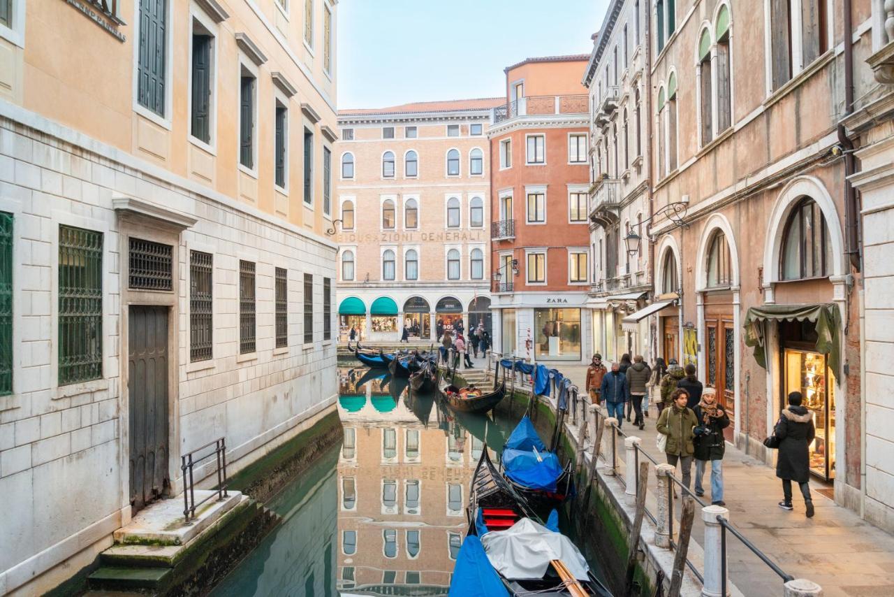 Ca' Alle Gondolette Apartamento Veneza Exterior foto